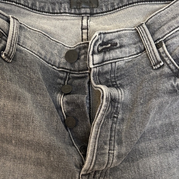 NWOT MOTHER The Scrapper Ankle Fray Charcoal Button-Fly Denim Jean Size 30 - Picture 5 of 16